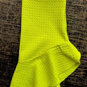 Neon Flirt Skirt !
